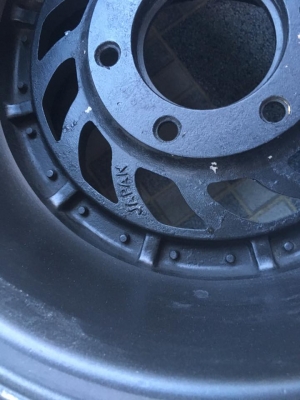 แมกซ์WING  ขอบ15x7  6 6รู ET-15