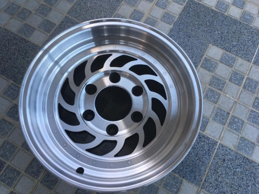 แมกซ์WING  ขอบ15x7  6 6รู ET-15