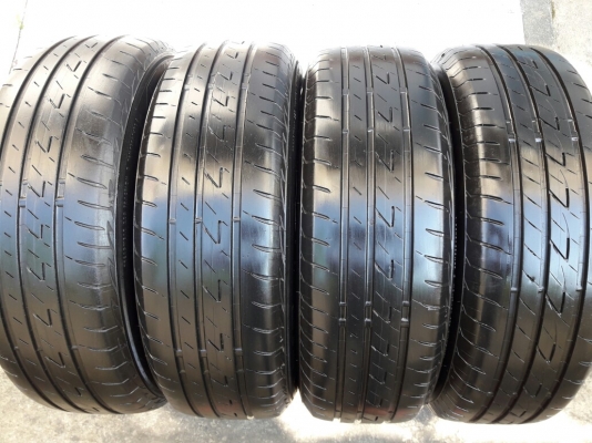 ยางBRIDGESTONE รุ่น Ecopia EP200 .195 65R15 สัปดาห์ที่25ปี2015 #ลงพื้นจริงปลายปี2015 สภาพสวยมากๆดอกเยอะมากๆคุ้มสุดๆใช้อีกนาน