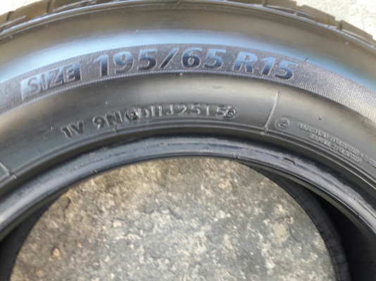 ยางBRIDGESTONE รุ่น Ecopia EP200 .195 65R15 สัปดาห์ที่25ปี2015 #ลงพื้นจริงปลายปี2015 สภาพสวยมากๆดอกเยอะมากๆคุ้มสุดๆใช้อีกนาน