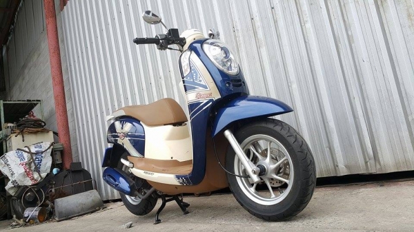 Scoopyi 2557 วิ่งน้อย ตัวTOPแมค สวยพร้อมใช้ไม่ล้มชน ต่อรองได้ครับ