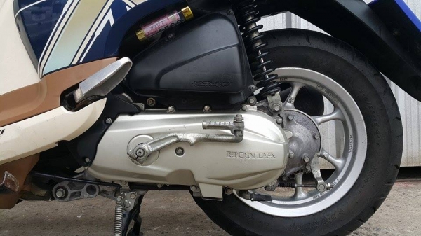 Scoopyi 2557 วิ่งน้อย ตัวTOPแมค สวยพร้อมใช้ไม่ล้มชน ต่อรองได้ครับ