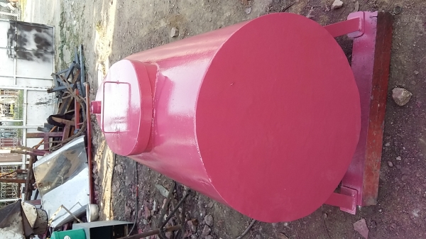 ขายถังน้ำมัน ถังเก็บน้ำ มือสอง ขนาด 300ลิตร สภาพสวยพร้อมใช้งานค่ะ