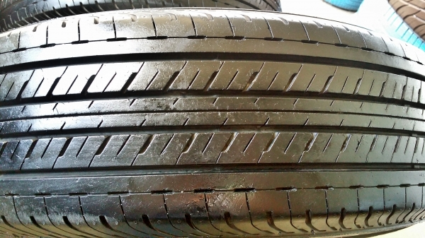 ล้อกระทะอีซูซุ ขอบ15 6รู139.7 พร้อมยางบริดสโตน ดูร่าวิส ปี13