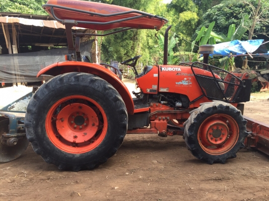 รถไถM7040 เดิมๆ รถไถM7040 เดิมๆ