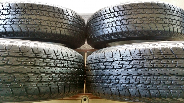 ล้อแม็กเดิมดีแม็ก เอ็กซีรี่ส์ ขอบ16 6รู139.7 พร้อมยางบริดสโตน ปี11