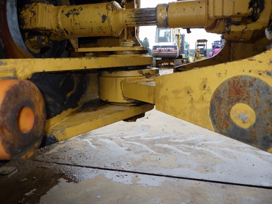 ขาย รถตัก TCM 830-2