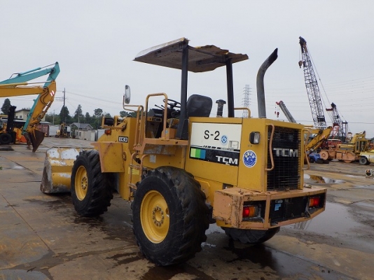 ขาย รถตัก TCM 830-2