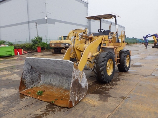 ขาย รถตัก TCM 830-2