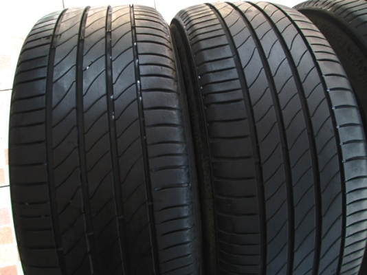 ขายยาง MICHELIN 3ST 215-55-17 ปี2114 งามๆ 1ชุด