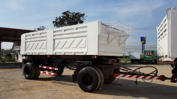 ขาย ลูกพ่วงดั้มสามมิตรสองเพลา ปี 48 สภาพสวยพร้อมใช้งาน เอกสารพร้อมโอน สนใจติดต่อเรา ดำสุโขทัย โทร 089-7087998,081-7855503 หรือเยี่ยมชมเว็ปไซได้ที่ www.dum-sukhothai.com เรายินดีให้บริการครับ