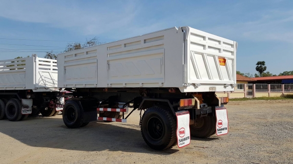 ขาย ลูกพ่วงดั้มสามมิตรสองเพลา ปี 48 สภาพสวยพร้อมใช้งาน เอกสารพร้อมโอน สนใจติดต่อเรา ดำสุโขทัย โทร 089-7087998,081-7855503 หรือเยี่ยมชมเว็ปไซได้ที่ www.dum-sukhothai.com เรายินดีให้บริการครับ ขาย ลูกพ่วงดั้มสามมิตรสองเพลา ปี 48 สภาพสวยพร้อมใช้งาน เอกสารพร้อมโอน สนใจติดต่อเรา ดำสุโขทัย โทร 089-7087998,081-7855503 หรือเยี่ยมชมเว็ปไซได้ที่ www.dum-sukhothai.com เรายินดีให้บริการครับ