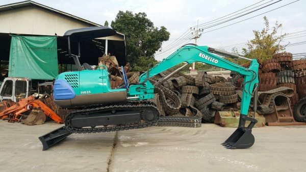 ขายรถขุด KOBELCO รุ่น SK035 มือสองญี่ปุ่น แทรกเหล็ก สลักบูท เอวแน่น 100\% ปั้มนิ้ว มีไลน์กระแทก แรงดีทุกระบบ พร้อมใช้งาน มือถือ/LINE ID : 0818753444 ขายรถขุด KOBELCO รุ่น SK035 มือสองญี่ปุ่น แทรกเหล็ก สลักบูท เอวแน่น 100\% ปั้มนิ้ว มีไลน์กระแทก แรงดีทุกระบบ พร้อมใช้งาน มือถือ/LINE ID : 0818753444