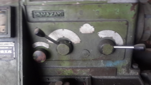 ขายเครื่องกลึง 6 ฟุต yamasaki mazak ตามสภาพ 75000 บาท 0814583376 เอก ปทุม ครับ