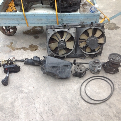 ขายเครื่อง 3s fe 2000cc  ขับหน้าพร้อมเกียร์ออโต้และอุปกรณ์(ไม่เคยใช้แก๊ส)