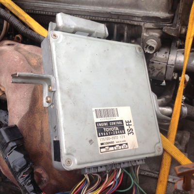 ขายเครื่อง 3s fe 2000cc  ขับหน้าพร้อมเกียร์ออโต้และอุปกรณ์(ไม่เคยใช้แก๊ส)