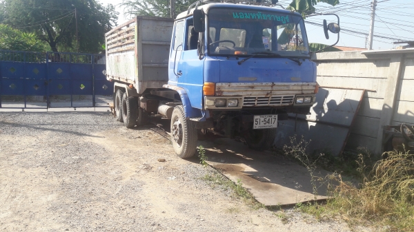 ขายสิบล้อห้วยาววางหัวใหม่ แถมหัวยาวเดิมติดมากลับรถ