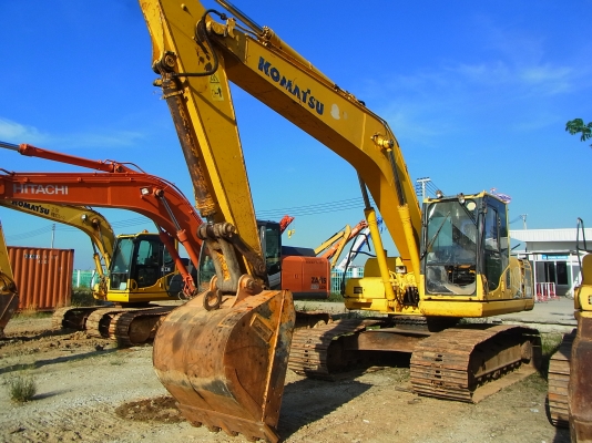 ขายรถแบคโฮ Komatsu PC200 รุ่น 8 ปี 2006