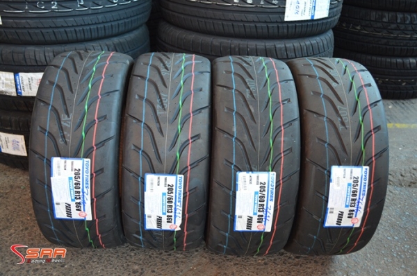TOYO R888 205/60R13 เส้นละ 4,300 บาท TOYO R888 205/60R13 เส้นละ 4,300 บาท