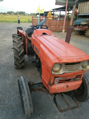 ขายรถไถนา 26 แรง. พร้อมผาน สภาพใช้งานได้เลยครับผม ขายรถไถนา 26 แรง. พร้อมผาน สภาพใช้งานได้เลยครับผม