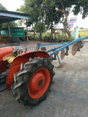 ขายรถไถนา 26 แรง. พร้อมผาน สภาพใช้งานได้เลยครับผม