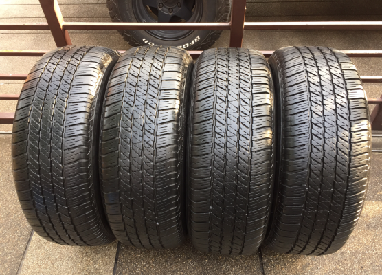ยาง Bridgestone 265 60 18 ปลายปี15 ดอกเต็ม เนื้อนิ่ม ใช้ยาว ราคาไม่แพง