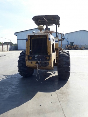 ขายรถตัก KOMATSU 515 เอวอ่อนสภาพพร้อมไช้