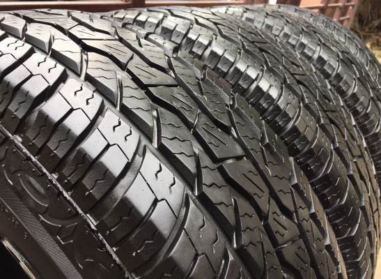 ยาง All Maxxis 235 75 15 ปลายปี15 ดอกเต็ม เนื้อนิ่มๆ ราคาไม่แพง