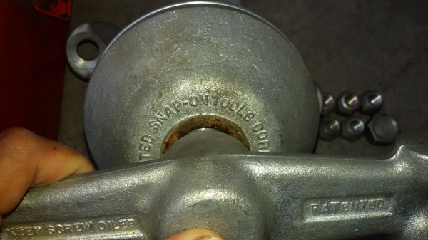 เหล็กดูดเพลา SNAP-ON U.S.A. เหล็กดูดเพลา SNAP-ON U.S.A.