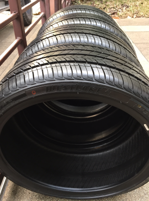 ยาง WESTLAKE 245 35 20 ปลายปี13 ดอกเต็ม ตุ่มหน้ายางครบ เนื้อนิ่ม ไม่มีปะ ใช้ยาว ราคาไม่แพง ยาง WESTLAKE 245 35 20 ปลายปี13 ดอกเต็ม ตุ่มหน้ายางครบ เนื้อนิ่ม ไม่มีปะ ใช้ยาว ราคาไม่แพง