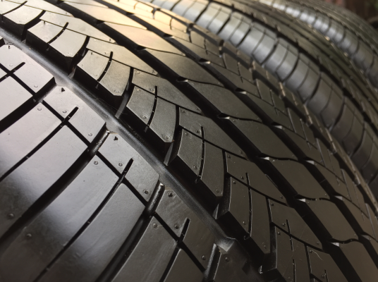 ยาง WESTLAKE 245 35 20 ปลายปี13 ดอกเต็ม ตุ่มหน้ายางครบ เนื้อนิ่ม ไม่มีปะ ใช้ยาว ราคาไม่แพง ยาง WESTLAKE 245 35 20 ปลายปี13 ดอกเต็ม ตุ่มหน้ายางครบ เนื้อนิ่ม ไม่มีปะ ใช้ยาว ราคาไม่แพง