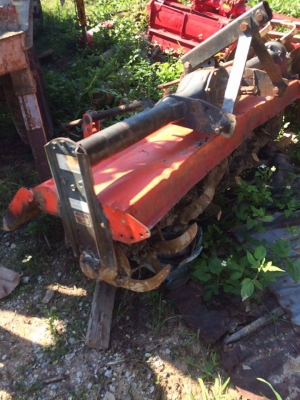 ขายคูโบต้า36แรงพร้อมอุปกร3ชิ้นเล่มทะเบียนพร้อมโอน ขายคูโบต้า36แรงพร้อมอุปกร3ชิ้นเล่มทะเบียนพร้อมโอน