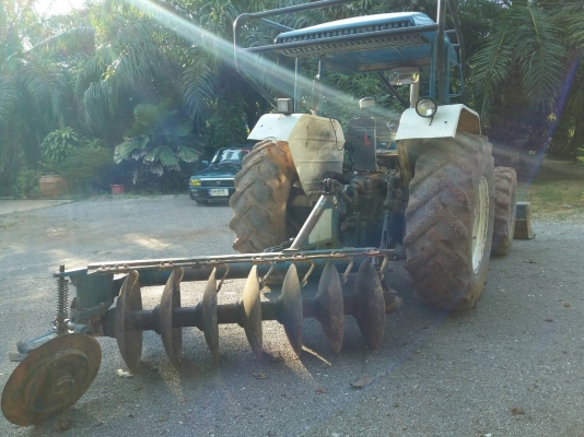 ขายดาวน์รถไถ FORD 6610 2 เพลา ใบมีด 3 จาน 7 จาน ขายดาวน์ 340000