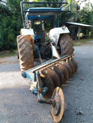 ขายดาวน์รถไถ FORD 6610 2 เพลา ใบมีด 3 จาน 7 จาน ขายดาวน์ 340000