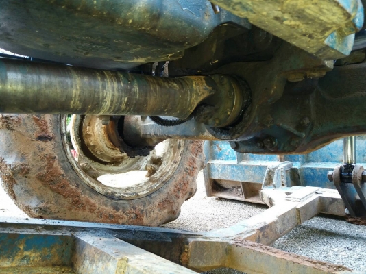 ขายดาวน์รถไถ FORD 6610 2 เพลา ใบมีด 3 จาน 7 จาน ขายดาวน์ 340000