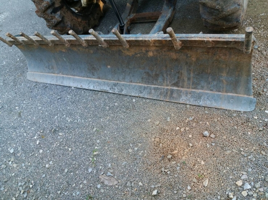 ขายดาวน์รถไถ FORD 6610 2 เพลา ใบมีด 3 จาน 7 จาน ขายดาวน์ 340000