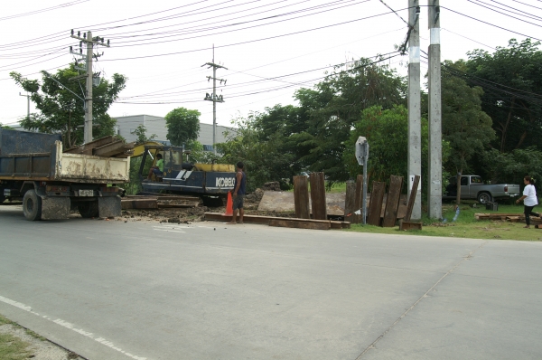 ขายถูกรถขุด120โกเบรุ่น1085-3712154