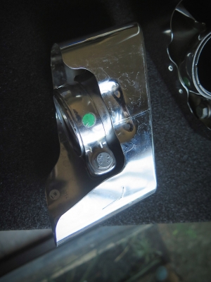 ปลายท่อไอเสีย คู่ Benz  1คู่ 1,800 บาท