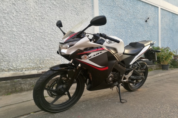 Cbr 150i 2014 รถบ้านแท้ มือเดียว รูดบัตรได้