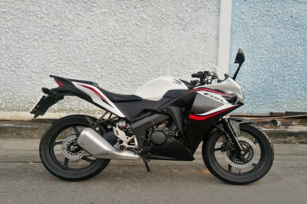 Cbr 150i 2014 รถบ้านแท้ มือเดียว รูดบัตรได้