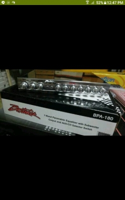 ปรีแอมป์ติดรถยนต์บอสวิค