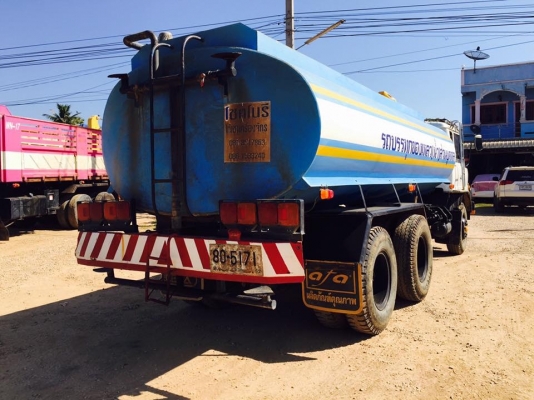 ขายรถสิบล้อรถน้ำ HINO F18 เครื่อง HO7D-195 แรง 2 เพลา แทงค์ใหม่ มีสเปรย์น้ำ ทะเบียนพร้อม ขายรถสิบล้อรถน้ำ HINO F18 เครื่อง HO7D-195 แรง 2 เพลา แทงค์ใหม่ มีสเปรย์น้ำ ทะเบียนพร้อม