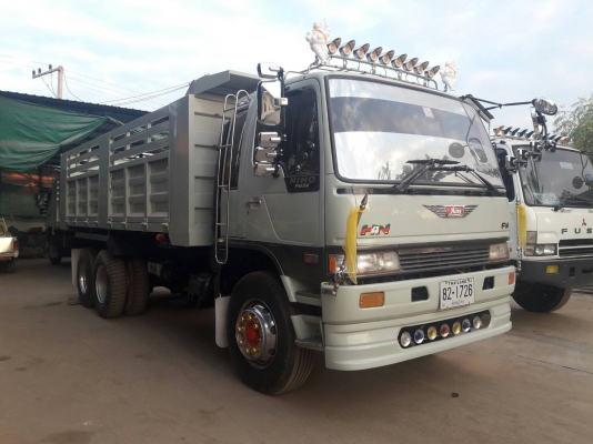 ขายรถสิบล้อดัมพ์ HINO 3M เครื่องเดิม 240 แรง เกียร์เดิม 2 เพลา ปี 39 ยางใหม่ มีระบบลากพ่วง ทะเบียนพร้อม ขายรถสิบล้อดัมพ์ HINO 3M เครื่องเดิม 240 แรง เกียร์เดิม 2 เพลา ปี 39 ยางใหม่ มีระบบลากพ่วง ทะเบียนพร้อม