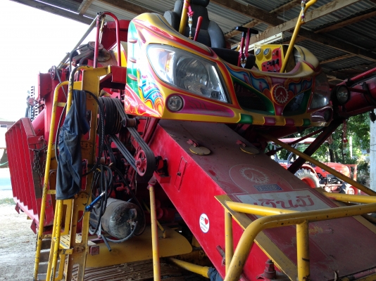 ขายเงินมี ปี 55 ด่วน ออกมาป้ายแดง สีสันเดิม รถสภาพดี โครงสร้างสวย ไม่มีแตกร้าว  ปาก คอ สวย ราคา 575,000 ราคา นี้ไม่ลดนะครับ 091-0206555 อยู่สุรินทร์