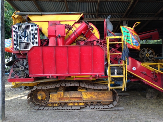 ขายเงินมี ปี 55 ด่วน ออกมาป้ายแดง สีสันเดิม รถสภาพดี โครงสร้างสวย ไม่มีแตกร้าว ปาก คอ สวย ราคา 575,000 ราคา นี้ไม่ลดนะครับ 091-0206555 อยู่สุรินทร์ ขายเงินมี ปี 55 ด่วน ออกมาป้ายแดง สีสันเดิม รถสภาพดี โครงสร้างสวย ไม่มีแตกร้าว ปาก คอ สวย ราคา 575,000 ราคา นี้ไม่ลดนะครับ 091-0206555 อยู่สุรินทร์