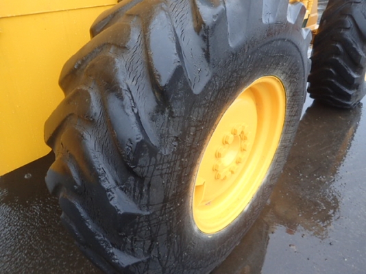 ขาย รถตัก TCM รุ่น STD30 ตัวที่ 2 ขาย รถตัก TCM รุ่น STD30 ตัวที่ 2