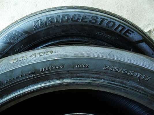 ยาง17 บริดสโตน 215-55-17ลงพื้นปี15 ดอกเกือบ1เซ็น GR-100