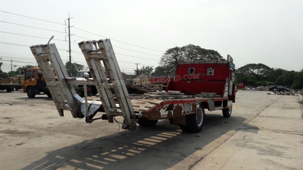 รถเทเลอร์หัวยาว  ยี่ห้ออีซซุ  มีสะพานขึ้น  ขนาด 125 แรงม้า