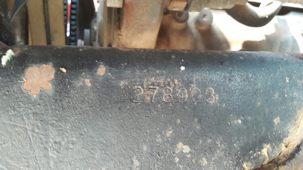 รถเทเลอร์หัวยาว  ยี่ห้ออีซซุ  มีสะพานขึ้น  ขนาด 125 แรงม้า