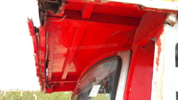 รถเทเลอร์หัวยาว  ยี่ห้ออีซซุ  มีสะพานขึ้น  ขนาด 125 แรงม้า